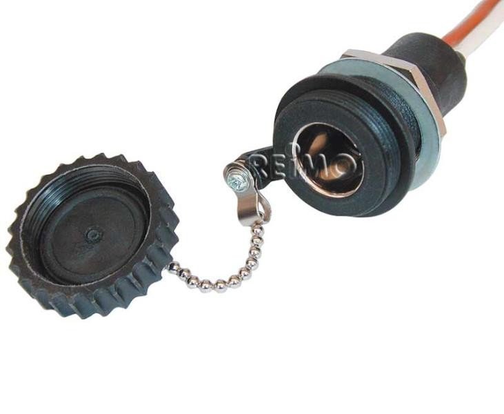 Outer socket 12-24V Waterproof 8A, SB