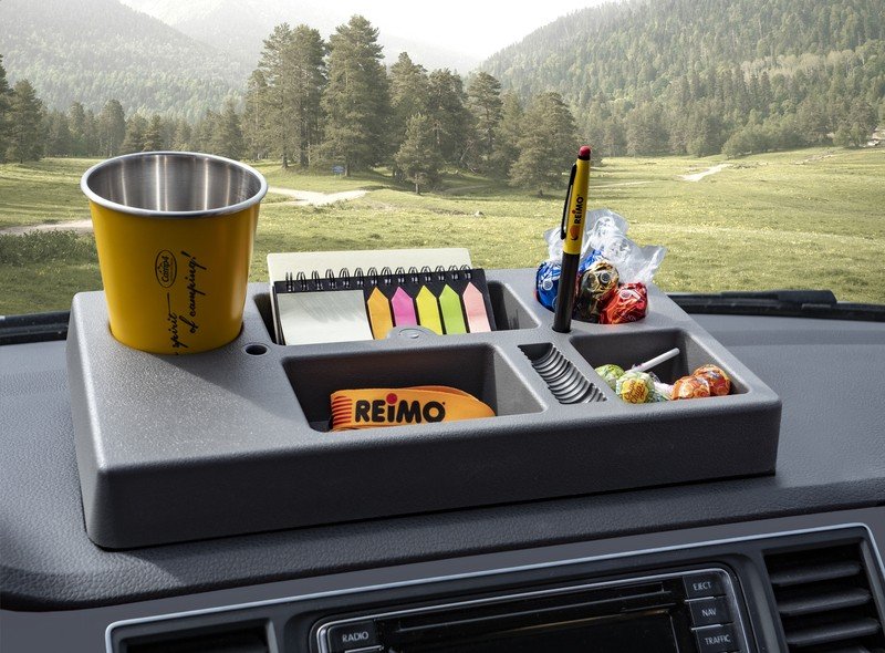 Dashboard tray for VW T4
