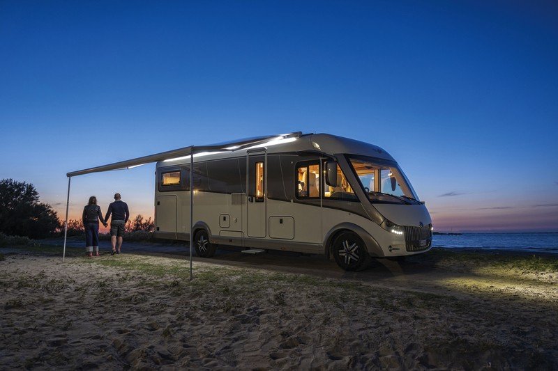 Katusekatus F80L - Kaubikutele ja matkaautodele