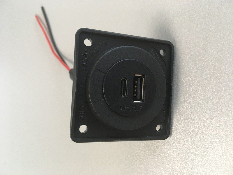 USB double charging socketSB