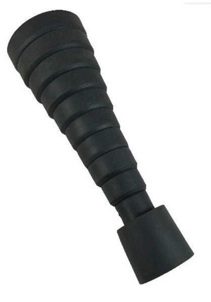 Flexible adapter system for emptying from waste water tank