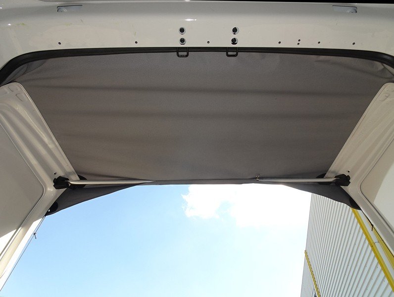 Päikeseluuk VW T5/6/6.1-le hinged ustega