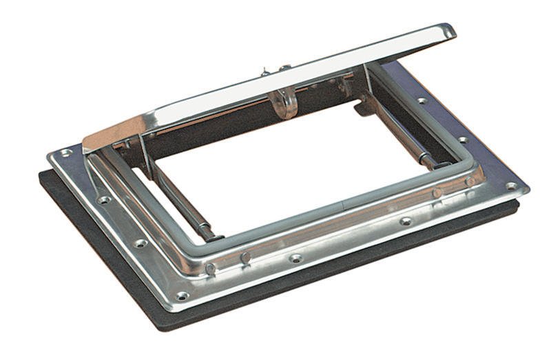 Roof air extraction flap with insulation ring 260