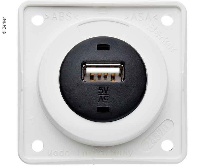 USB chassis jack, polar white glossy, 12V, 3A Output current