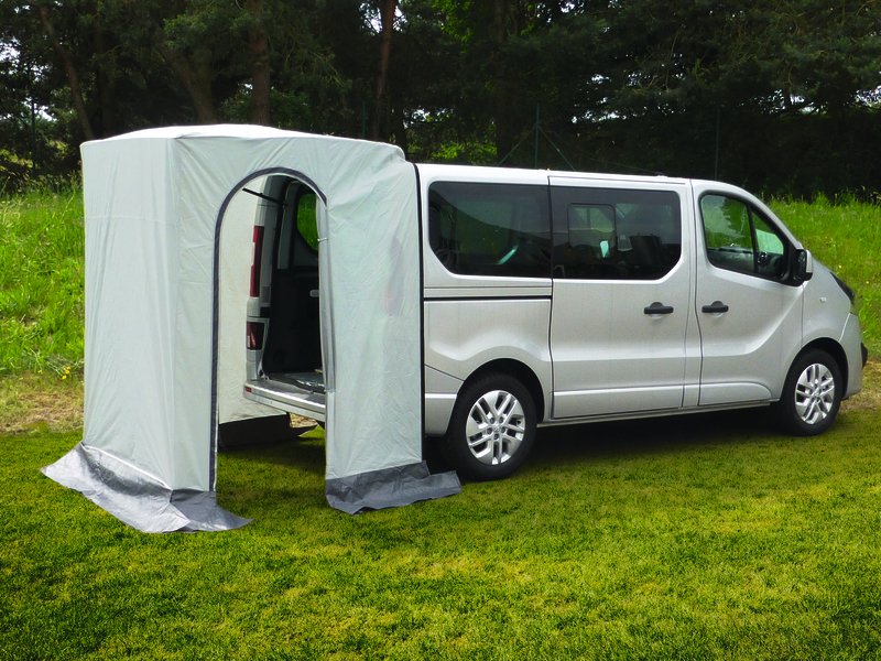 Vertic rear tent for Trafic, no poles required